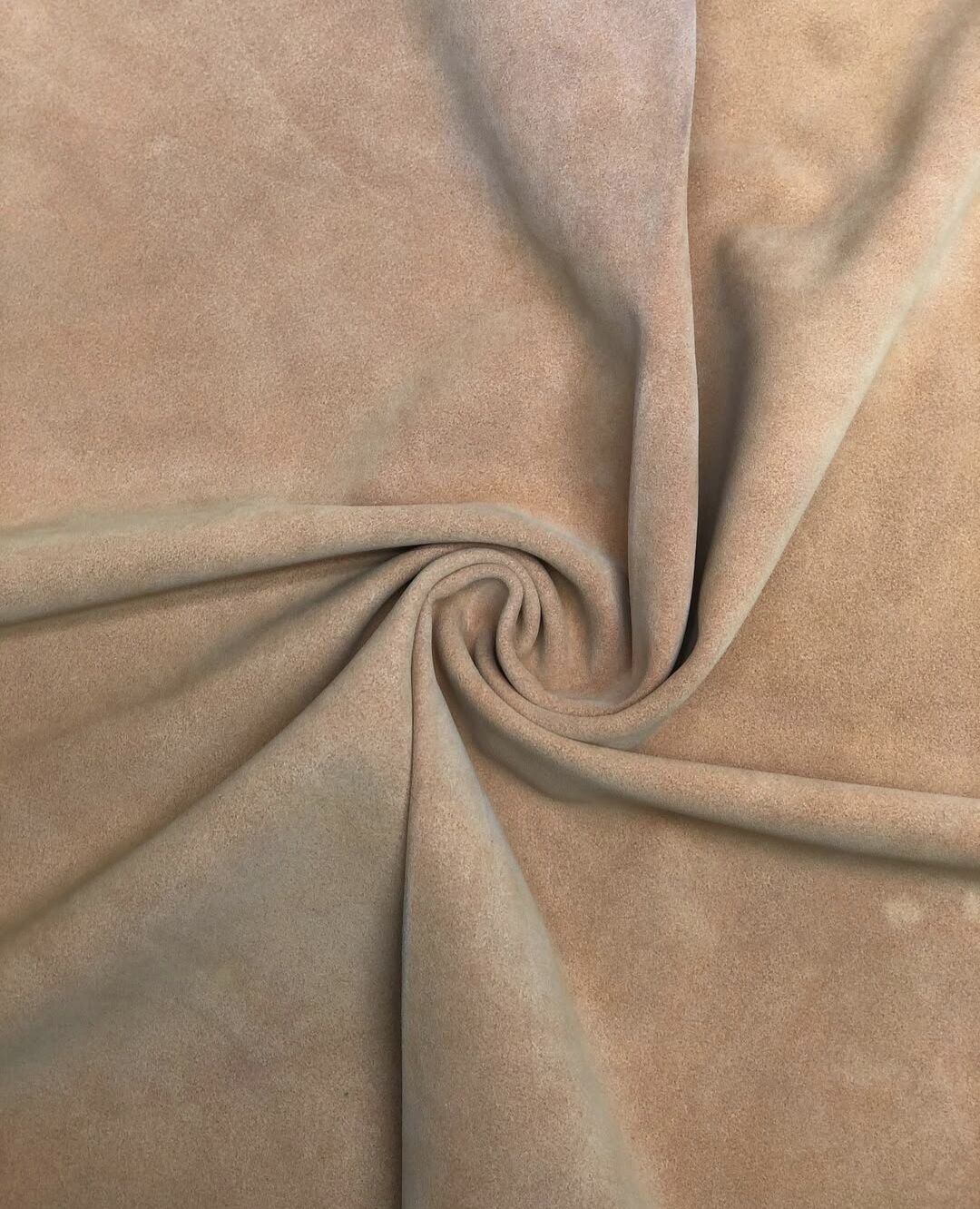 Süet Deri Gülkurusu